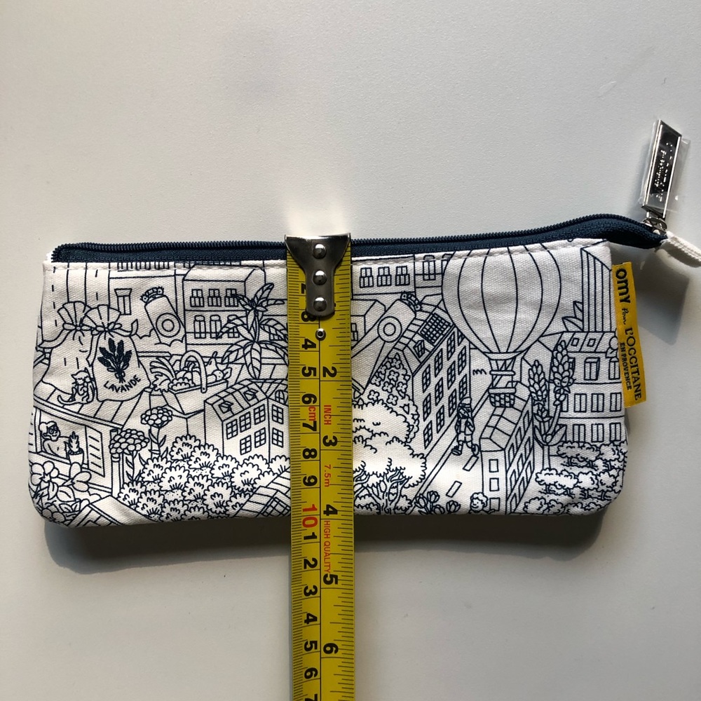 ❌SOLD❌✨2/$15 🆕 L'Occitane x OMY Cosmetic Bag - Picture 4 of 5